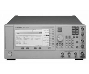 E8247C-520 - Agilent HP Signal Generators