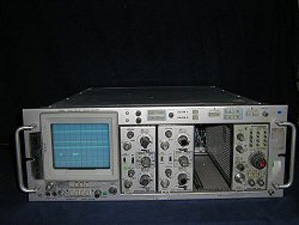 R7844 - Tektronix Analog Oscilloscopes