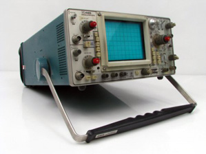 465 - Tektronix Analog Oscilloscopes