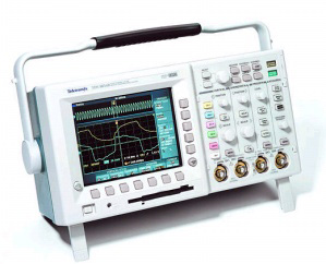 TDS3054B - Tektronix Digital Oscilloscopes