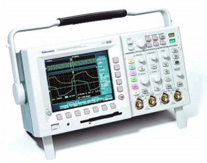 TDS3014B - Tektronix Digital Oscilloscopes
