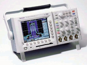 TDS3052 - Tektronix Digital Oscilloscopes