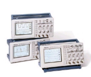 TDS220 - Tektronix Digital Oscilloscopes