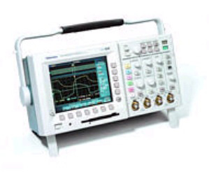 TDS3032B - Tektronix Digital Oscilloscopes