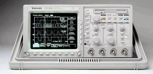 TDS430A - Tektronix Digital Oscilloscopes