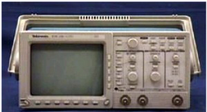 TDS320 - Tektronix Digital Oscilloscopes